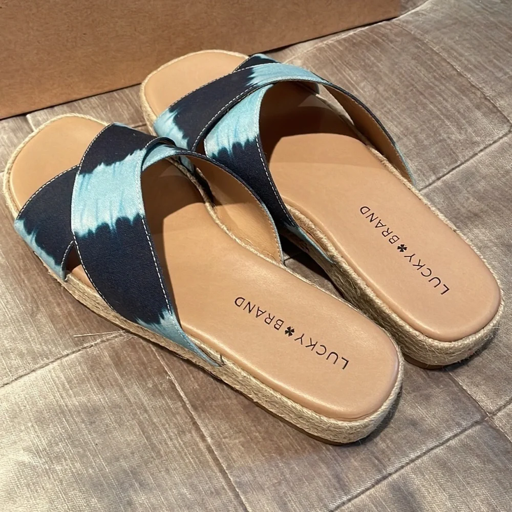 LUCKY BRAND Denim Tie Dye Espadrille Sandals Blue Ombré NWOTS - Picture 4 of 10